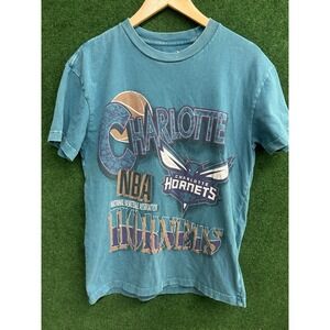 Abercrombie And Fitch NBA Charlotte Hornets Graphic T Shirt Size M